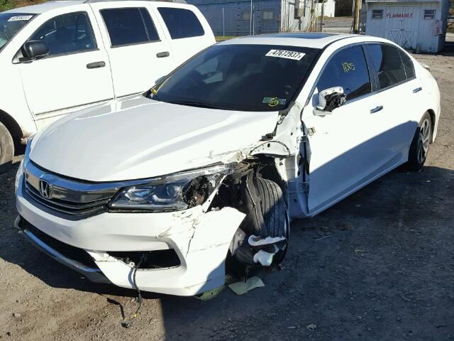 1HGCR2F7XHA115151 - 2017 HONDA ACCORD EX WHITE photo 2