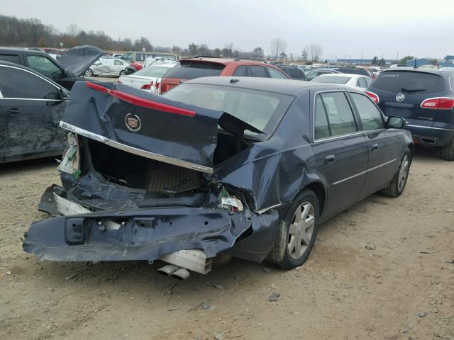 1G6KD57Y06U224749 - 2006 CADILLAC DTS BLUE photo 4