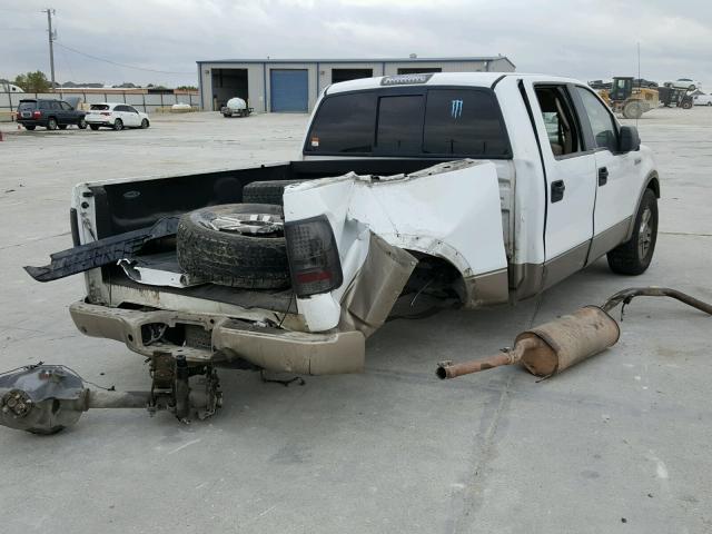 1FTPW12535KD46194 - 2005 FORD F150 SUPER WHITE photo 4