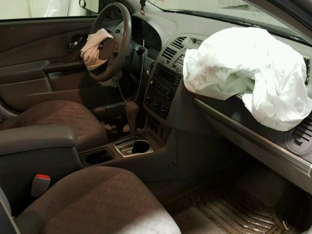 1G1ZT64845F251120 - 2005 CHEVROLET MALIBU MAX ვერცხლისფერი ფოტო 5