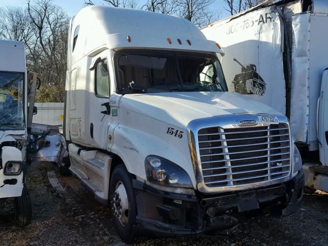 3AKJGLD54FSGK4513 - 2015 FREIGHTLINER CASCADIA 1 WHITE photo 1