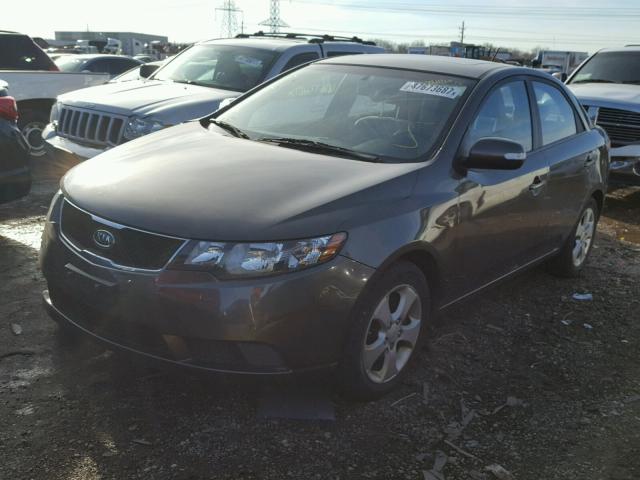 KNAFU4A25A5079740 - 2010 KIA FORTE EX GRAY photo 2