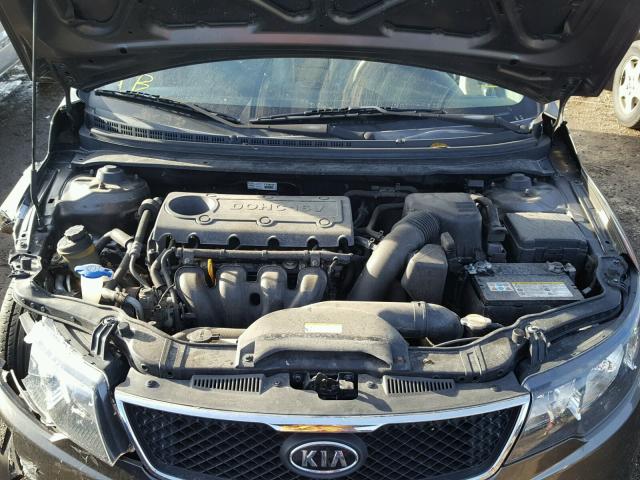 KNAFU4A25A5079740 - 2010 KIA FORTE EX GRAY photo 7