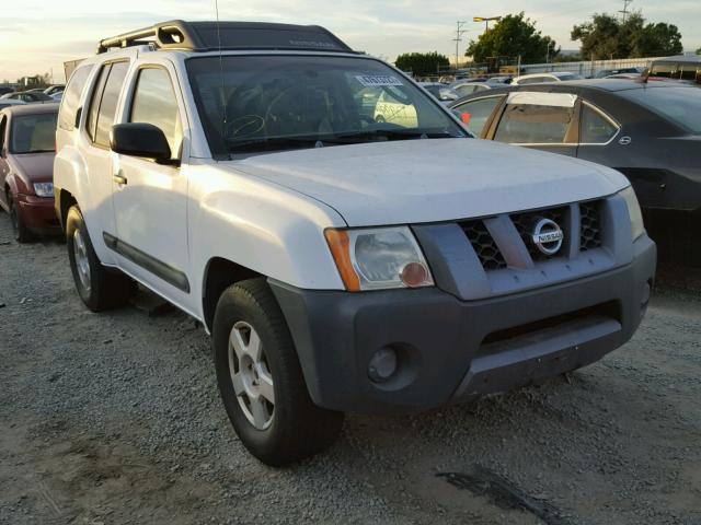 5N1AN08U07C503612 - 2007 NISSAN XTERRA OFF WHITE photo 1