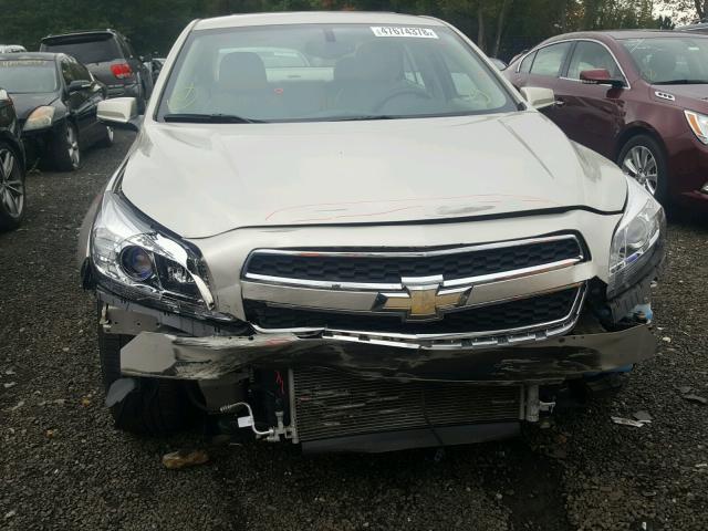 1G11C5SA4DF297431 - 2013 CHEVROLET MALIBU 1LT BEIGE photo 9