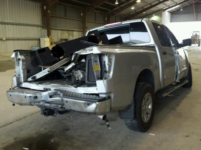 1N6BA0EDXCN324692 - 2012 NISSAN TITAN S SILVER photo 4