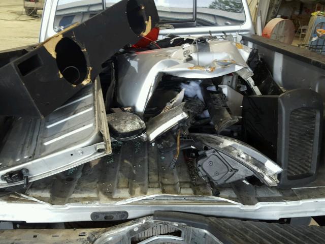 1N6BA0EDXCN324692 - 2012 NISSAN TITAN S SILVER photo 9