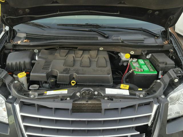 2A8HR64X58R689367 - 2008 CHRYSLER TOWN & COU 黑色 照片 7