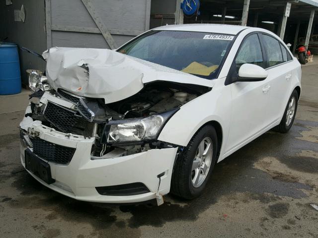 1G1PE5S90B7270843 - 2011 CHEVROLET CRUZE LT WHITE photo 2