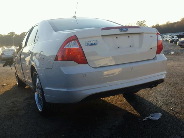 3FAHP0HA2BR308274 - 2011 FORD FUSION SE WHITE photo 3