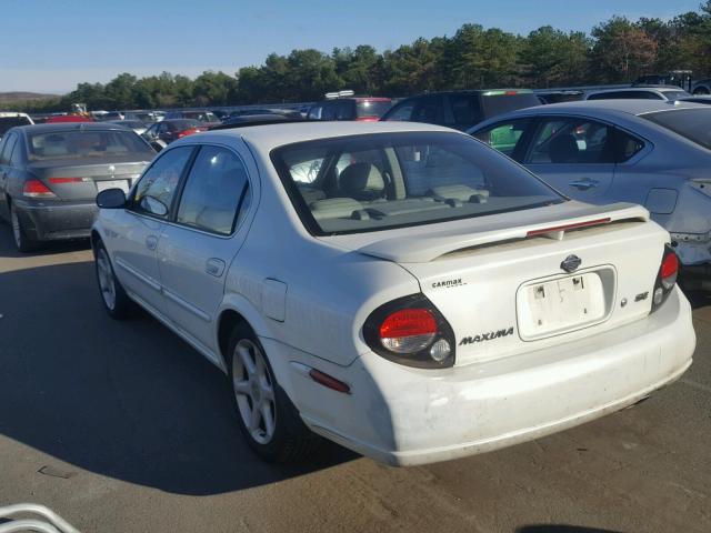 JN1CA31D81T803574 - 2001 NISSAN MAXIMA GXE WHITE photo 3