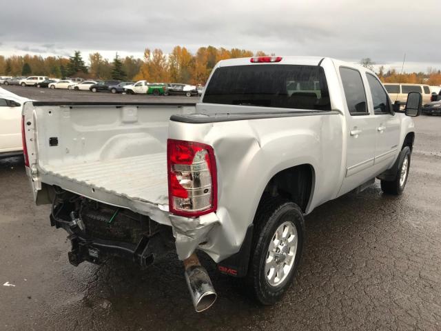 1GT424E82DF137011 - 2013 GMC SIERRA K35 SILVER photo 4