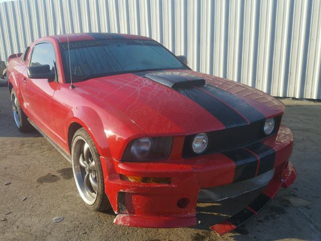 1ZVFT80NX55165802 - 2005 FORD MUSTANG RED photo 1