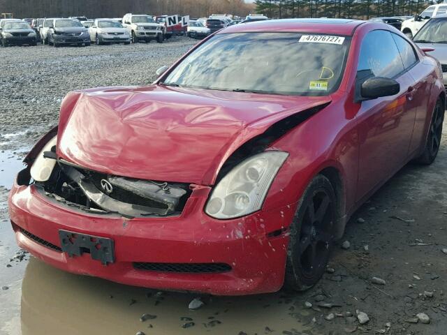 JNKCV54E56M710626 - 2006 INFINITI G35 RED photo 2