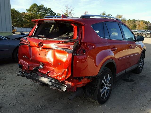 2T3ZFREV0HW366143 - 2017 TOYOTA RAV4 LE Կարմիր լուսանկար 4