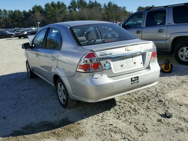 KL1TD56E59B614195 - 2009 CHEVROLET AVEO LS SILVER photo 3