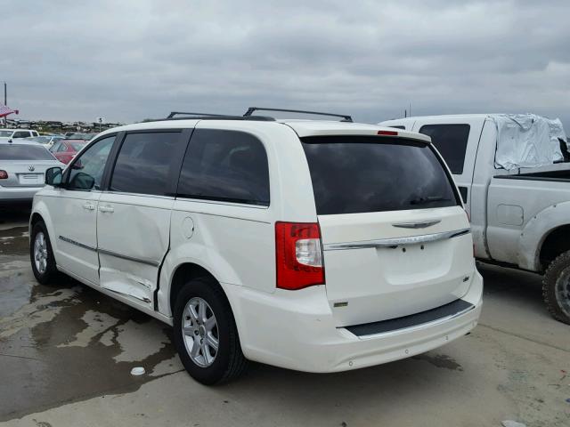 2C4RC1BG1CR158162 - 2012 CHRYSLER TOWN & COU WHITE photo 3