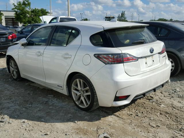 JTHKD5BH4F2213025 - 2015 LEXUS CT 200 WHITE photo 3