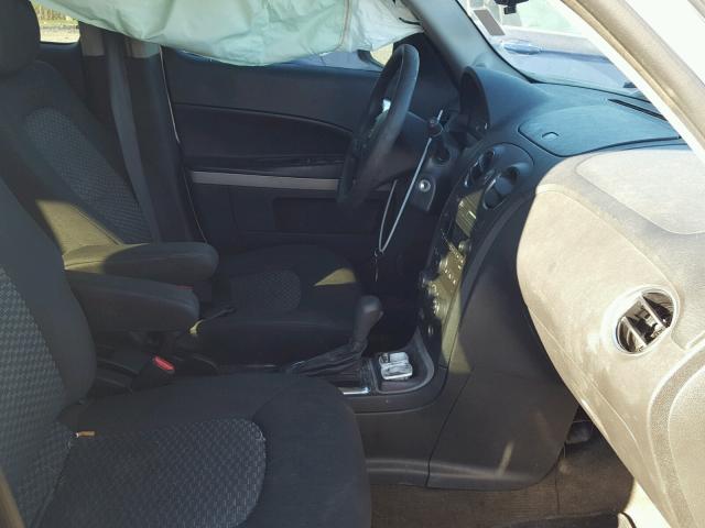 3GNBAAFW6BS641261 - 2011 CHEVROLET HHR LS SILVER photo 5