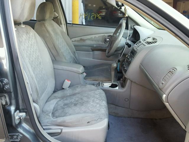 1G1ZT648X5F260629 - 2005 CHEVROLET MALIBU MAX GRAY photo 5