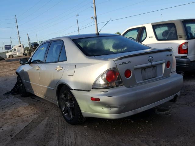 JTHBD192220063545 - 2002 LEXUS IS 300 SILVER photo 3