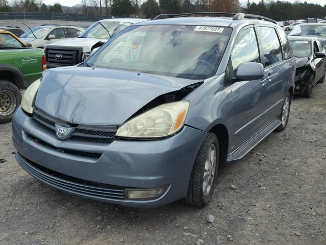 5TDZA22C34S095079 - 2004 TOYOTA SIENNA XLE BLUE photo 2