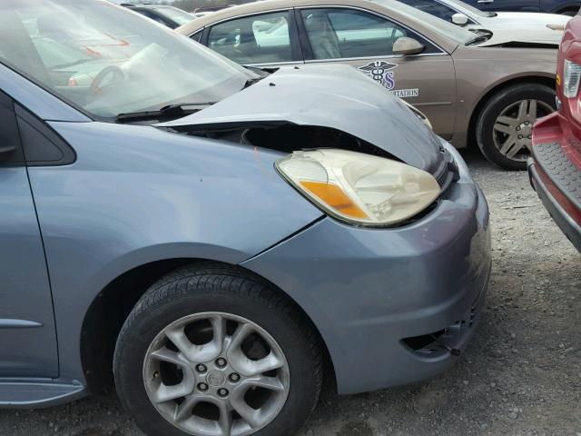 5TDZA22C34S095079 - 2004 TOYOTA SIENNA XLE BLUE photo 9