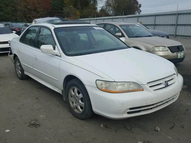 1HGCG56611A144610 - 2001 HONDA ACCORD EX WHITE photo 1