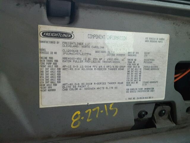 1FUJA6CV07LZ17596 - 2007 FREIGHTLINER CONVENTION WHITE photo 10