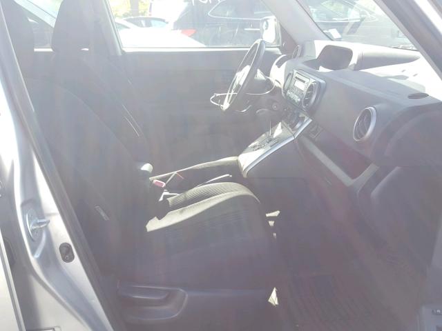 JTLKE50EX81048747 - 2008 TOYOTA SCION XB Күміс фото 5