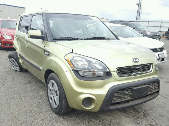 KNDJT2A51D7584276 - 2013 KIA SOUL GREEN photo 1