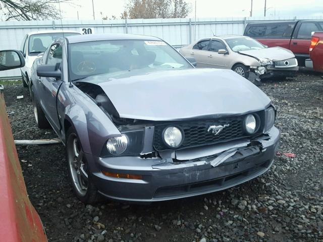 1ZVFT82H575311680 - 2007 FORD MUSTANG GT GRAY photo 1