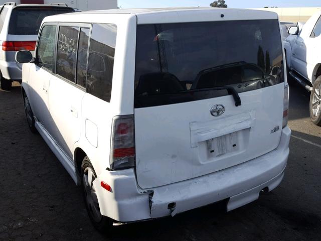 JTLKT324354029207 - 2005 TOYOTA SCION XB თეთრი ფოტო 3