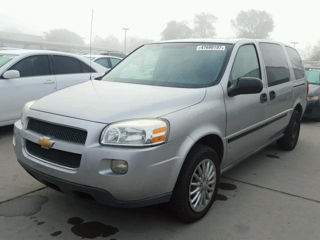 1GNDV23W38D103231 - 2008 CHEVROLET UPLANDER L SILVER photo 2