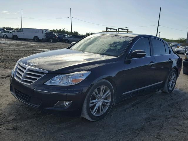 KMHGC4DF5BU140502 - 2011 HYUNDAI GENESIS 4. BLACK photo 2