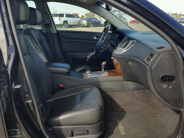 KMHGC4DF5BU140502 - 2011 HYUNDAI GENESIS 4. BLACK photo 5