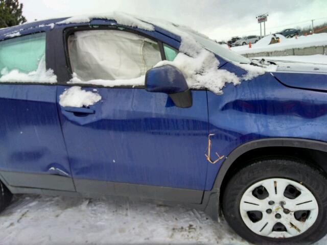 3GNCJKEB8EL226675 - 2014 CHEVROLET TRAX LS BLUE photo 10