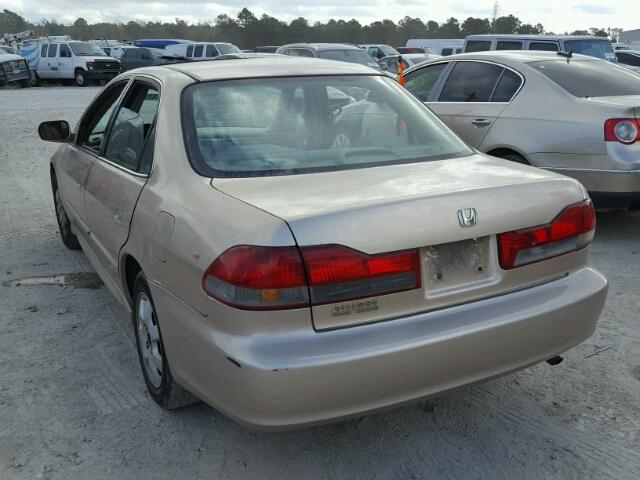 1HGCG56601A144548 - 2001 HONDA ACCORD EX BEIGE photo 3