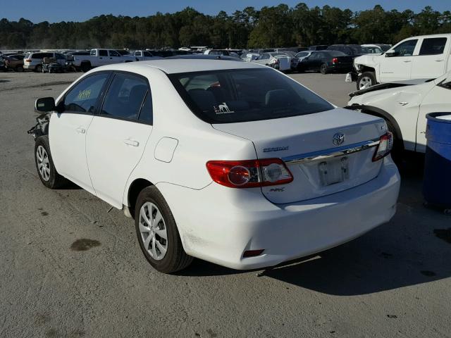 2T1BU4EE7BC737715 - 2011 TOYOTA COROLLA BA WHITE photo 3