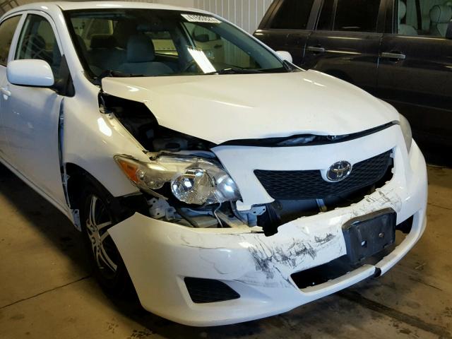 1NXBU40E29Z133358 - 2009 TOYOTA COROLLA BA WHITE photo 9