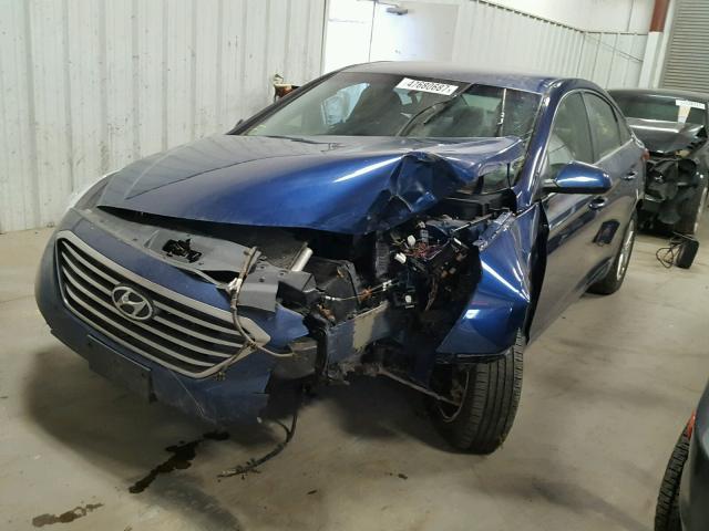 5NPE24AF7GH264453 - 2016 HYUNDAI SONATA SE BLUE photo 2