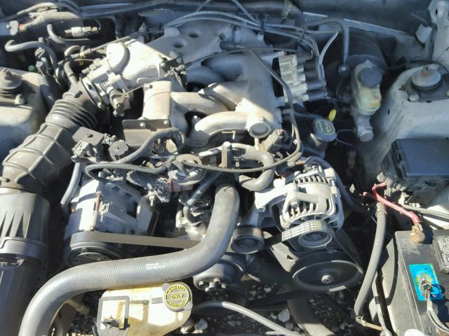 1FAFP40422F135597 - 2002 FORD MUSTANG SILVER photo 7