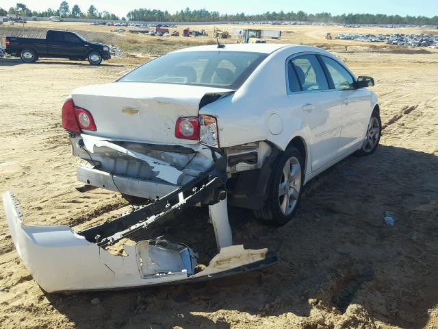 1G1ZA5E06AF146100 - 2010 CHEVROLET MALIBU LS WHITE photo 4