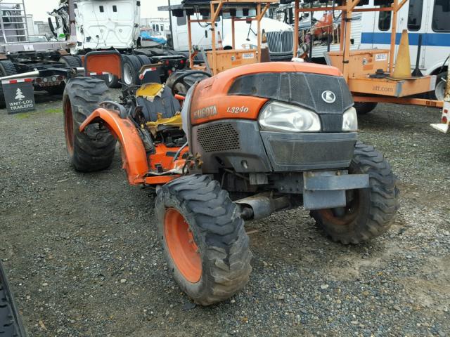 L3240D33336 - 2009 KUTA TRACTOR ORANGE photo 1