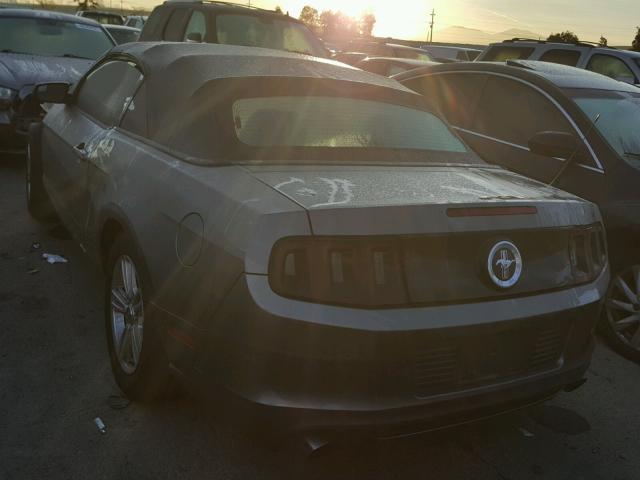 1ZVBP8EM6D5209876 - 2013 FORD MUSTANG GRAY photo 3