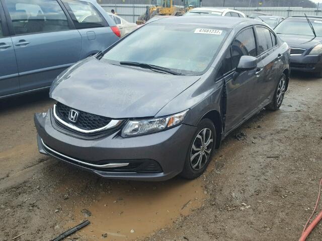 19XFB2F52DE037681 - 2013 HONDA CIVIC LX GRAY photo 2