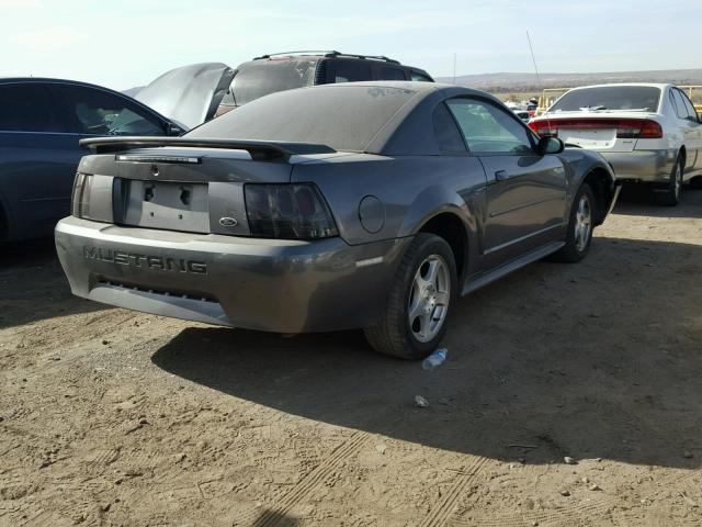 1FAFP40614F158213 - 2004 FORD MUSTANG GRAY photo 4