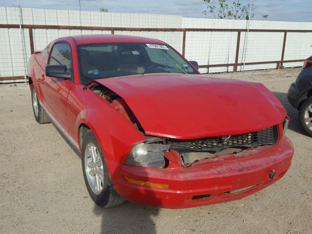 1ZVHT80N585107447 - 2008 FORD MUSTANG RED photo 1