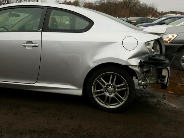 JTKDE167860142014 - 2006 TOYOTA SCION TC SILVER photo 9