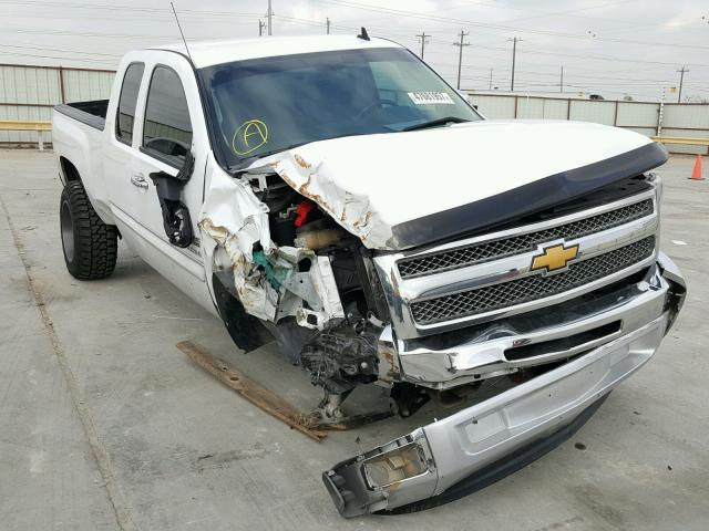 1GCRCSE06DZ405168 - 2013 CHEVROLET SILVERADO WHITE photo 1